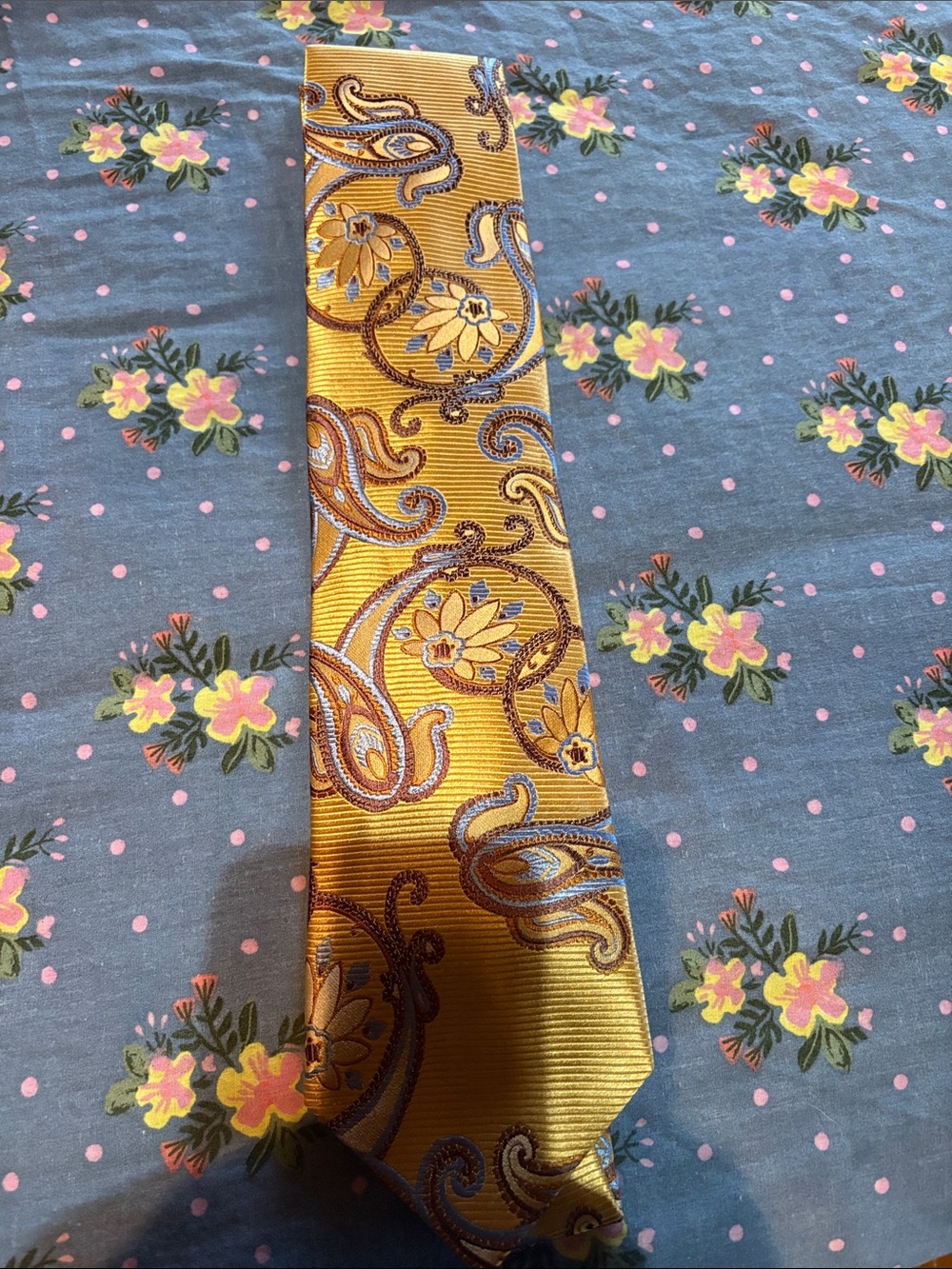 Daniel DeFasson Studio Gold Paisley Silk Tie All ties are 3 for $30.